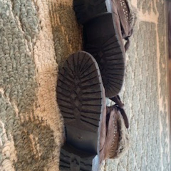 Swede boots with fur cuff, size 5 - Picture 5 of 7